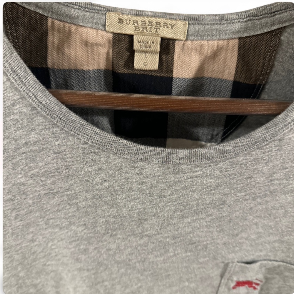 Burberry Gray Short-Sleeve Pocket Tee Size Women’s Large - Picture 3 of 5
